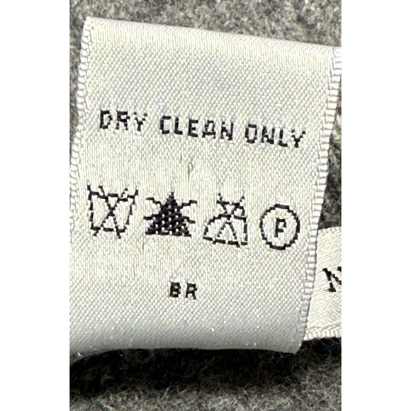 100% Cashmere Geoffrey Beene Gray V-Neck Sweater - Picture 8 of 9